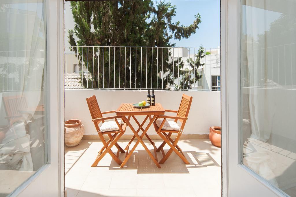 Charming 2Bd Apt W/ Balcony By Sea N' Rent Tel Aviv Camera foto
